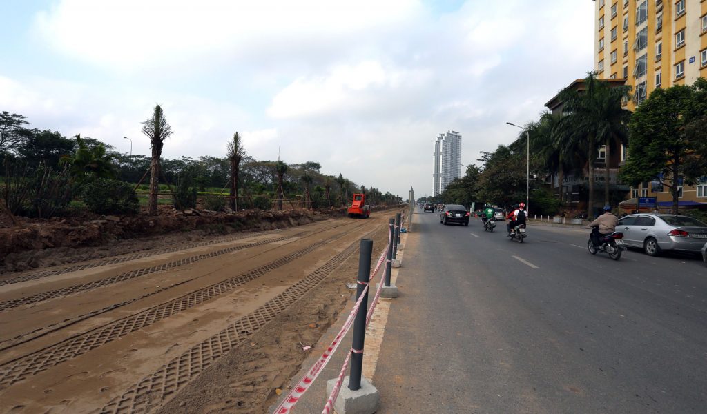 Đơn vị thi công đang gấp rút hoàn thiện trước tết dương lịch